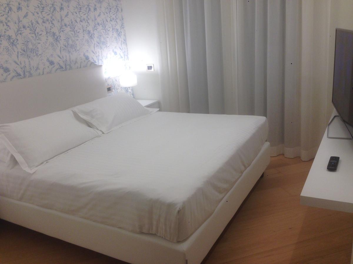 Embassy Aparthotel ริมินี ภายนอก รูปภาพ
