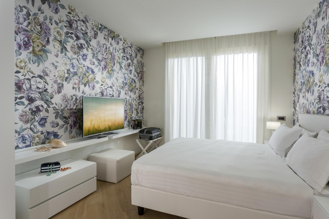 Embassy Aparthotel ริมินี ภายนอก รูปภาพ